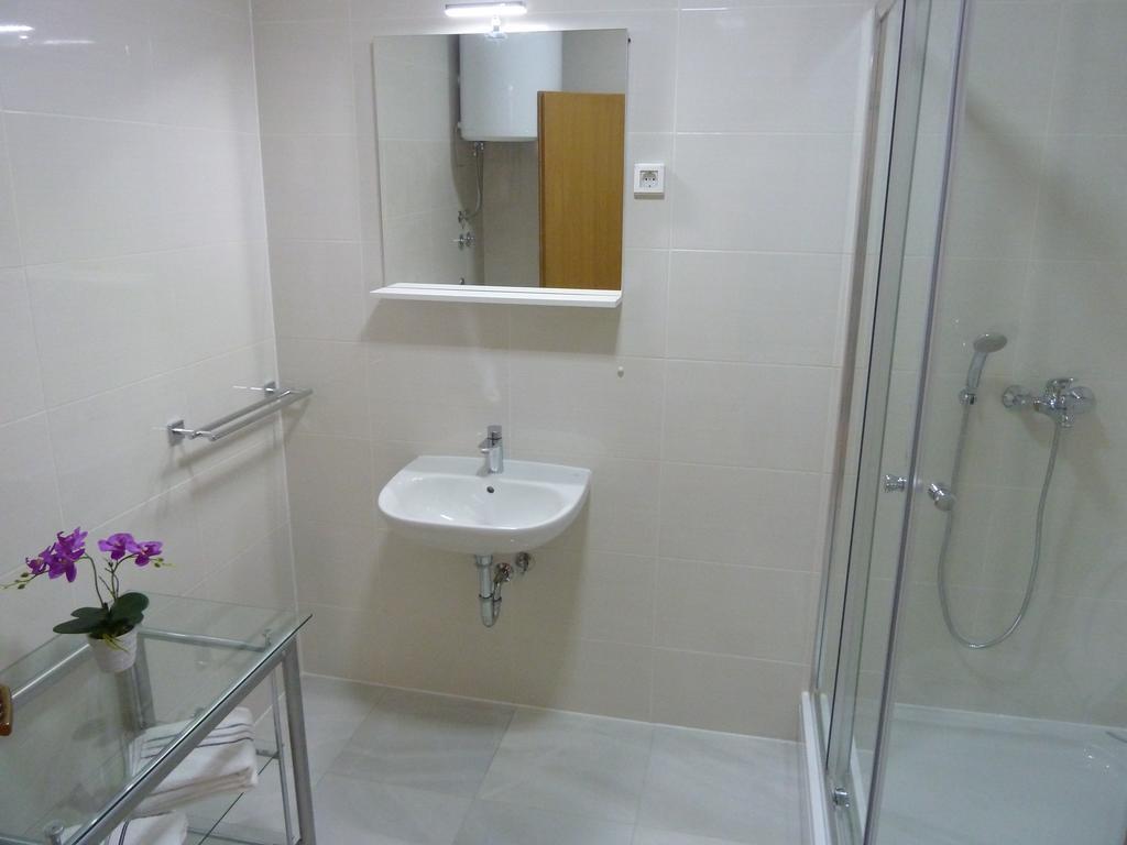 Apartment Ivan-Experience 3 Bedrooms Ljubuški Buitenkant foto